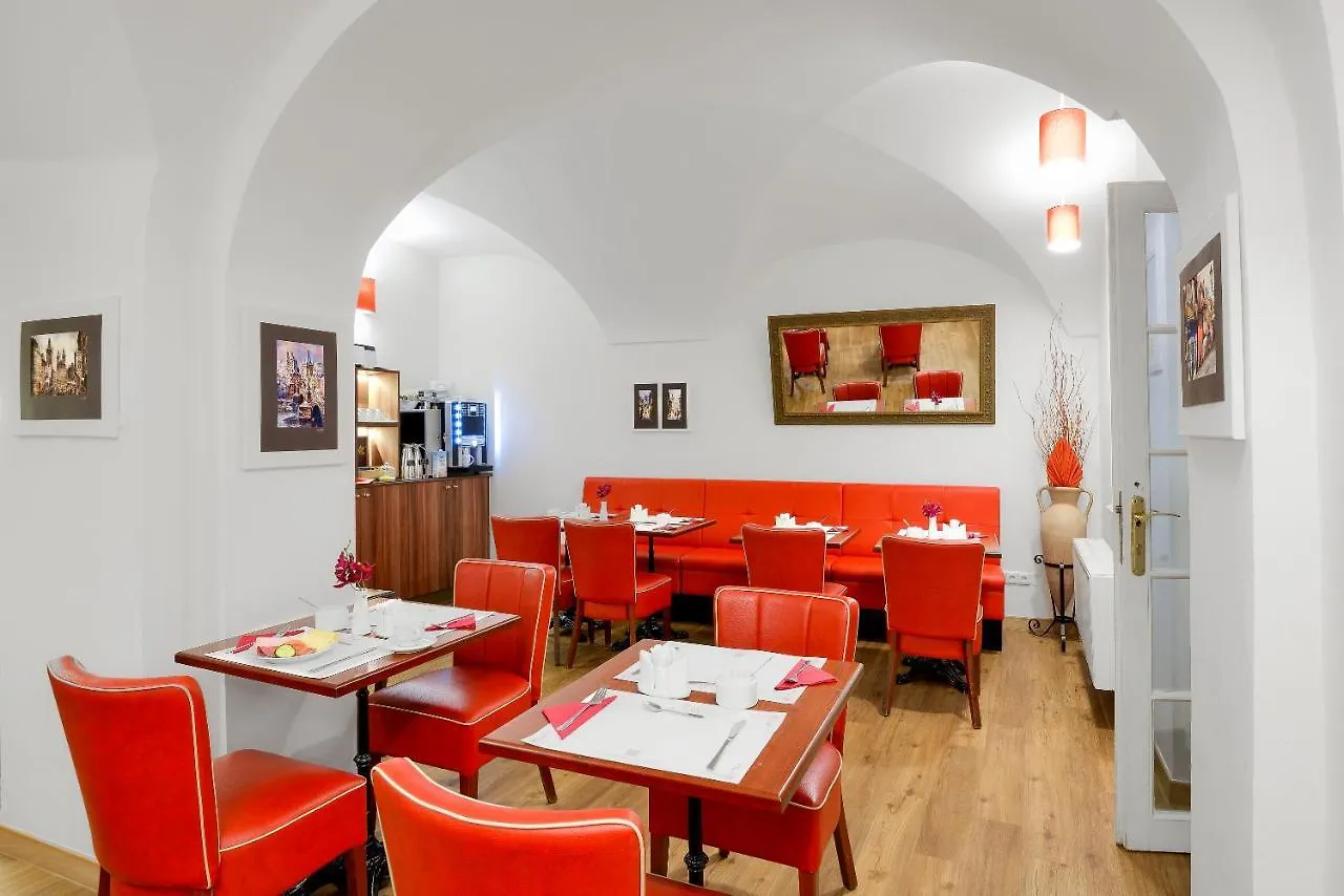 **** Lejlighedshotel Hotel Residence Green Lobster Prag Tjekkiet